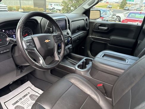 Used 2019 Chevrolet Silverado 1500 LTZ w/ LTZ Premium Package image 10