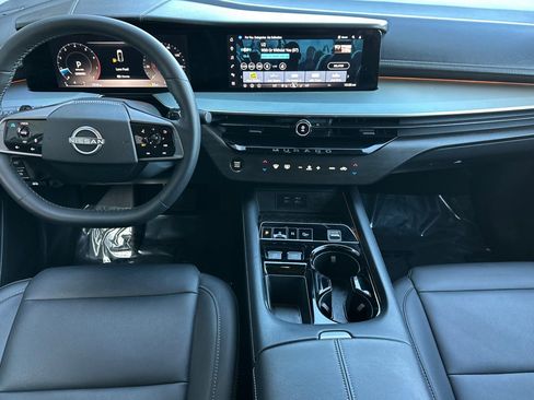 Used 2025 Nissan Murano SL AWD/4WD image 15