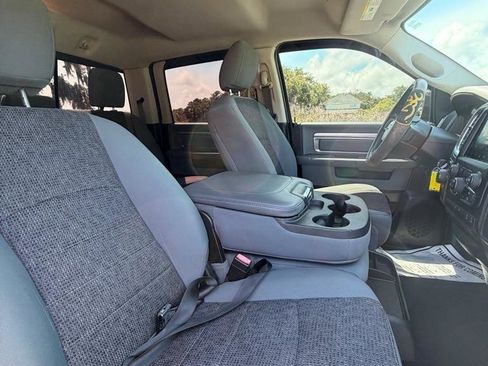 Used 2019 RAM 1500 Big Horn RWD image 15