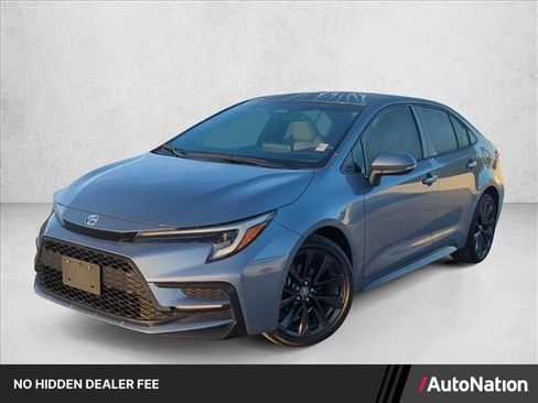 Certified 2024 Toyota Corolla SE FWD image 1