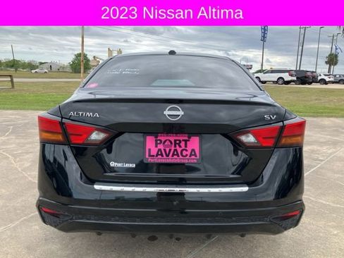 Used 2023 Nissan Altima 2.5 SV image 6