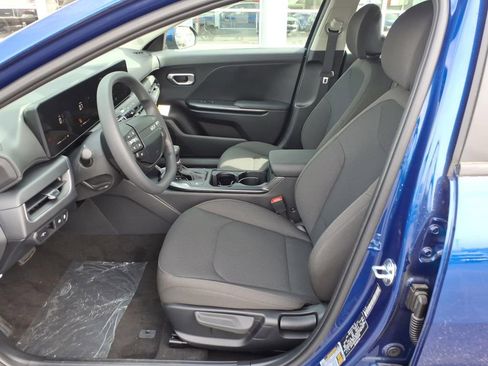New 2026 Kia K4 LXS image 11