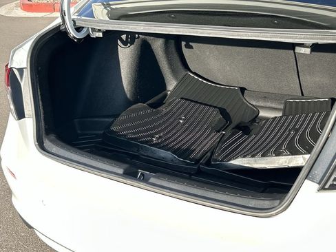 Used 2022 Honda Civic Touring image 27