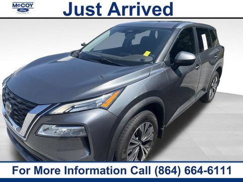 Used 2023 Nissan Rogue SV FWD image 1