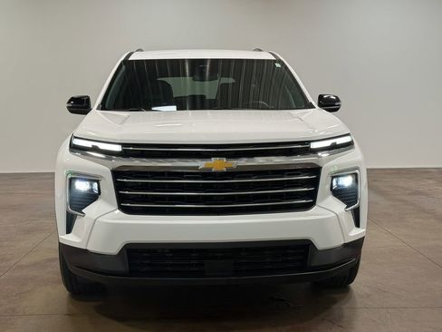 Used 2026 Chevrolet Traverse LT AWD/4WD image 28