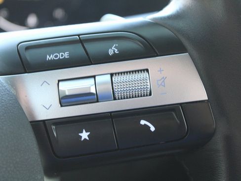 Used 2025 Hyundai Santa Cruz XRT image 40