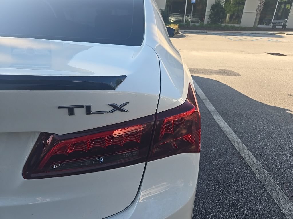 Used 2020 Acura TLX w/ A-SPEC Package FWD image 4