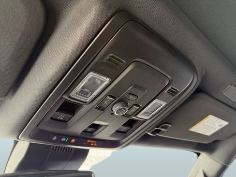 Used 2025 GMC Yukon AT4 w/ LPO, Floor Liner Package image 18