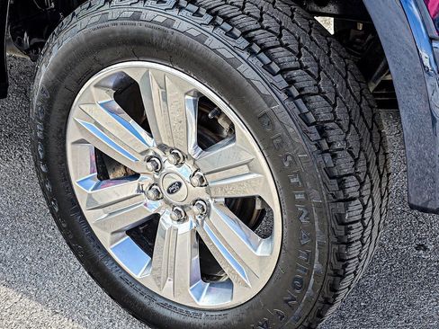 Used 2020 Ford F150 Lariat w/ Equipment Group 502A Luxury image 12