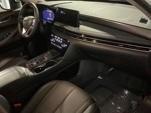 Certified 2026 INFINITI QX60 Pure w/ Cargo Package image 19