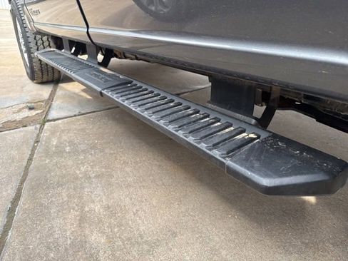 Used 2025 Ford F250 XLT w/ FX4 Off-Road Package image 12