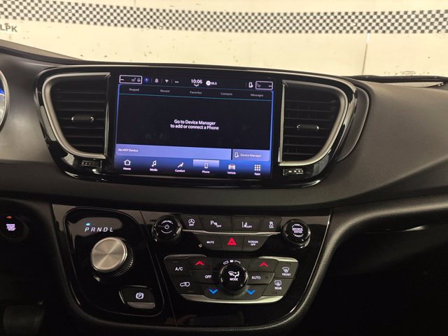 Used 2025 Chrysler Pacifica Select FWD image 33