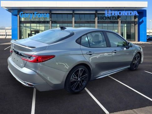 Used 2025 Toyota Camry XSE image 2