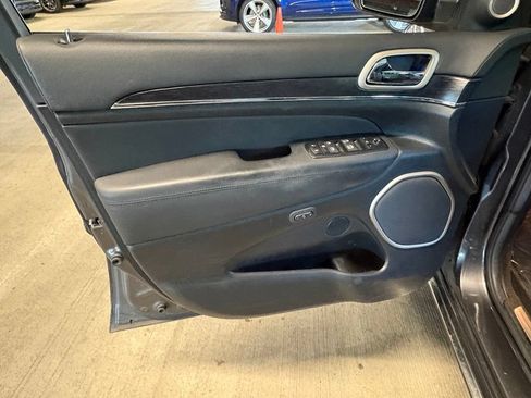 Used 2014 Jeep Grand Cherokee Summit AWD/4WD image 18