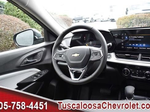 New 2026 Chevrolet Trax LT w/ Driver Confidence Package image 17