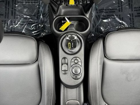 Certified 2024 MINI Cooper SE FWD image 24