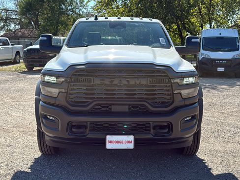 New 2026 RAM 5500 Tradesman image 8