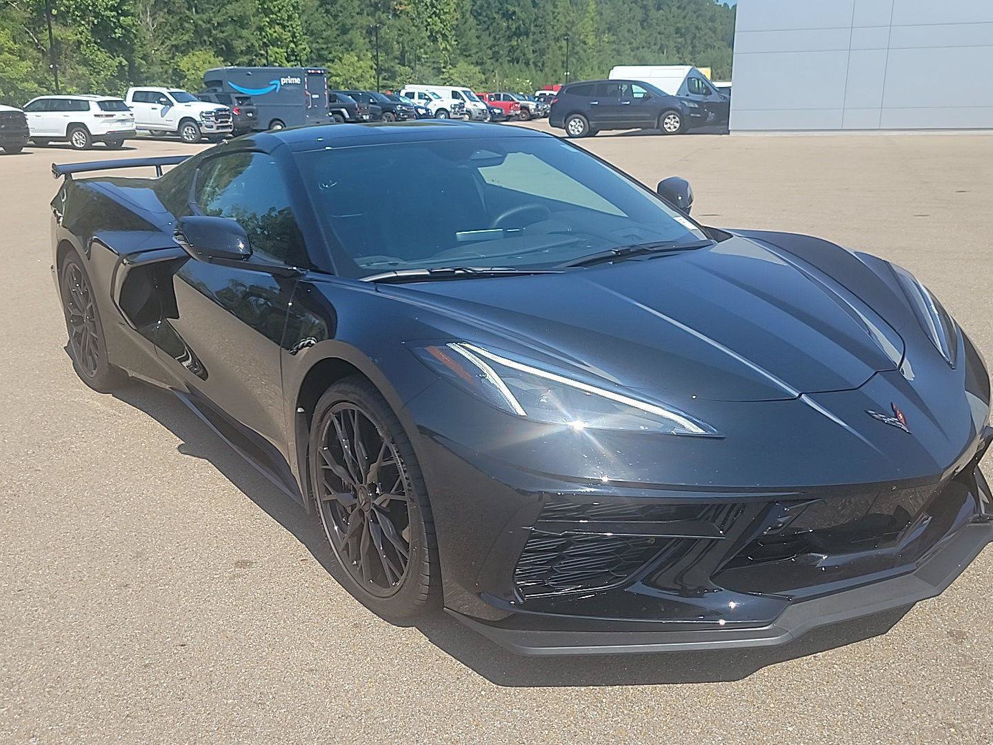 Used 2025 Chevrolet Corvette Stingray Preferred Cpe w/ Z51 Performance Package RWD image 23