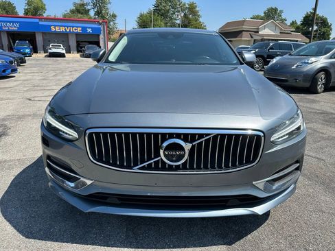 Used 2018 Volvo S90 T6 Inscription w/ Convenience Package image 28