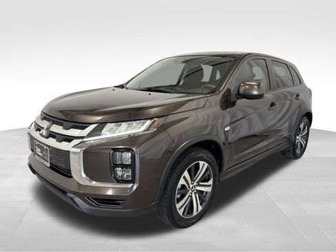 Used 2021 Mitsubishi Outlander Sport ES image 1