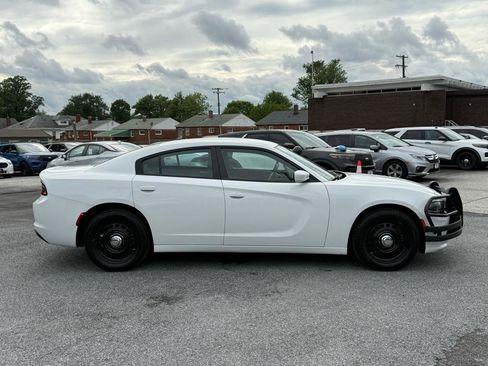 Used 2022 Dodge Charger Police w/ Fleet Safety Group AWD/4WD image 8