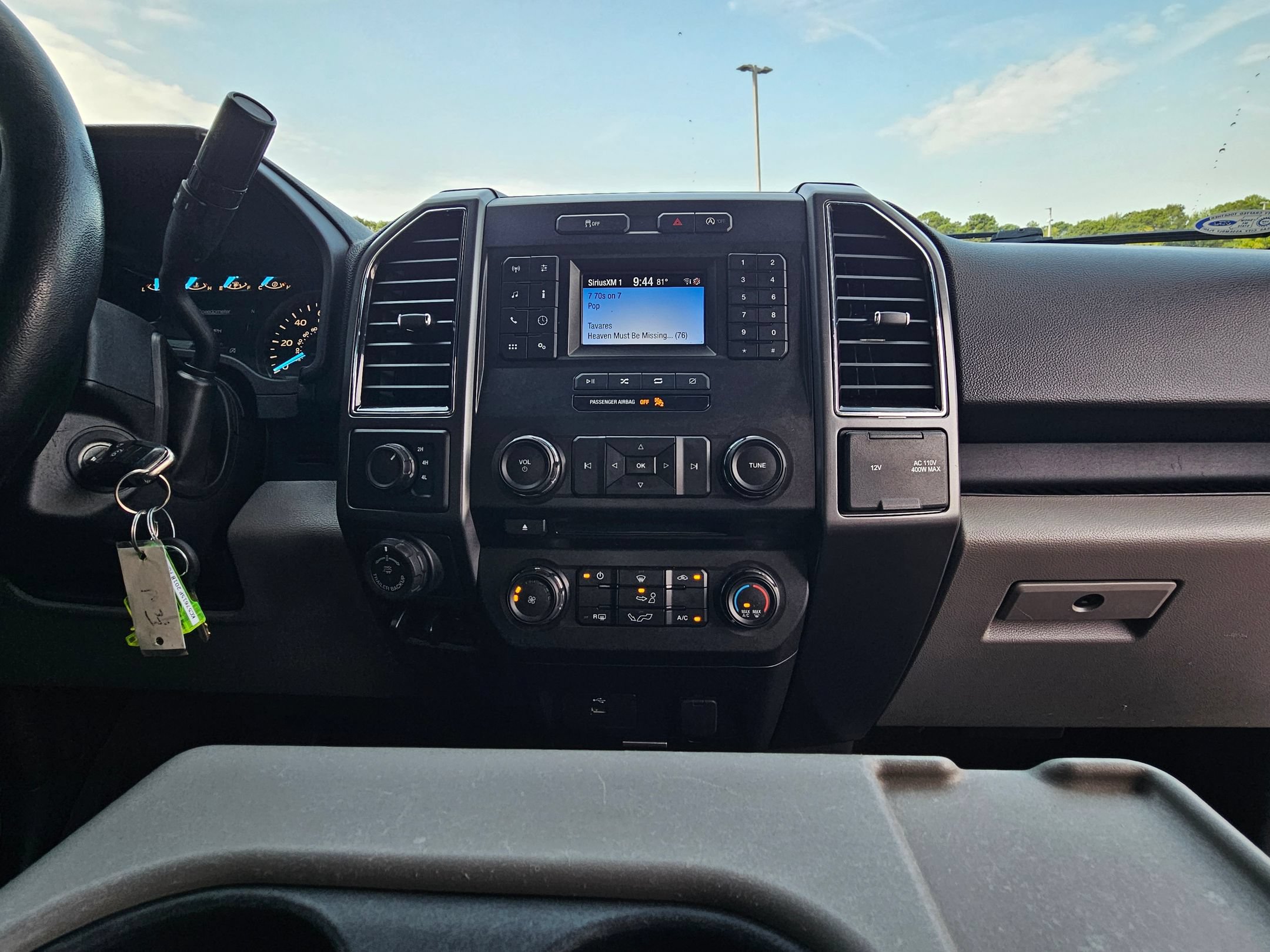 Used 2018 Ford F150 XLT w/ Equipment Group 301A Mid AWD/4WD image 10