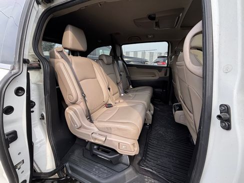Used 2018 Honda Odyssey Elite image 19
