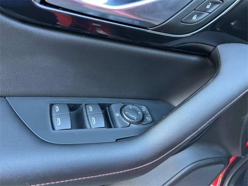 Used 2023 Chevrolet Blazer RS image 28