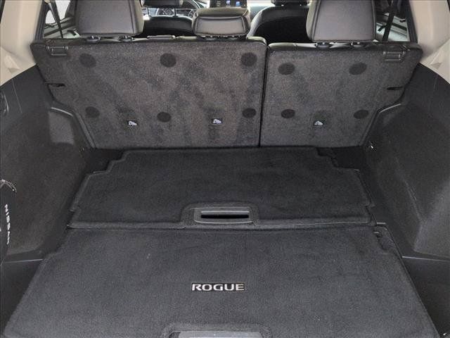 Used 2023 Nissan Rogue SL w/ SL Premium Package AWD/4WD image 10