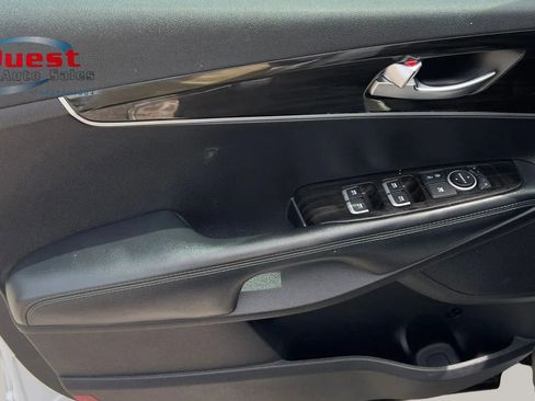 Used 2019 Kia Sorento FWD w/ LX Convenience Package image 21