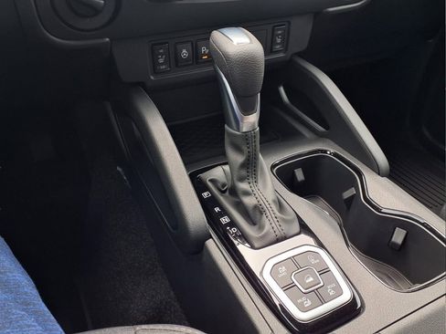 New 2026 Nissan Frontier SV w/ All-Weather Content Package image 19