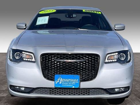 Used 2023 Chrysler 300 S image 3
