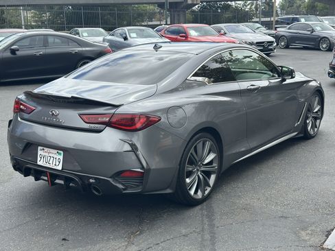 Used 2019 INFINITI Q60 Red Sport 400 w/ Cargo Package RWD image 8