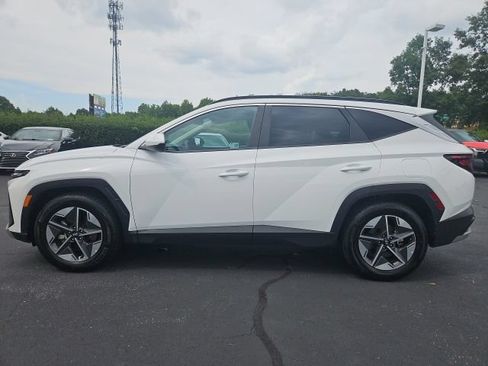 Used 2025 Hyundai Tucson SEL FWD image 11
