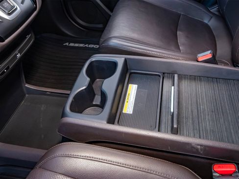 Used 2019 Honda Odyssey Elite image 27
