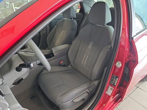 Used 2023 Hyundai Elantra Blue w/ Preferred Accessory Package FWD image 11