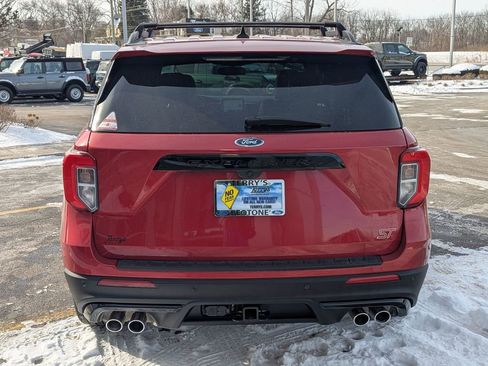 Used 2023 Ford Explorer ST w/ Equipment Group 401A image 4