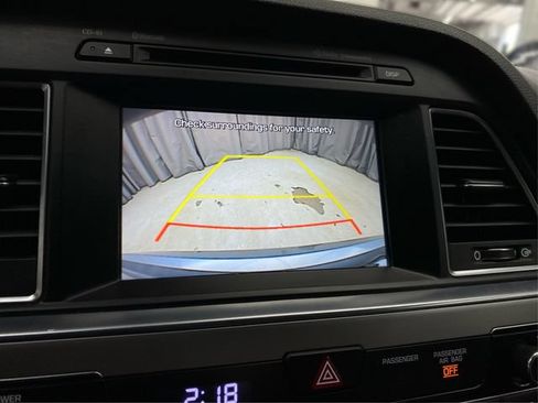 Used 2017 Hyundai Sonata SE w/ Cargo Package FWD image 30