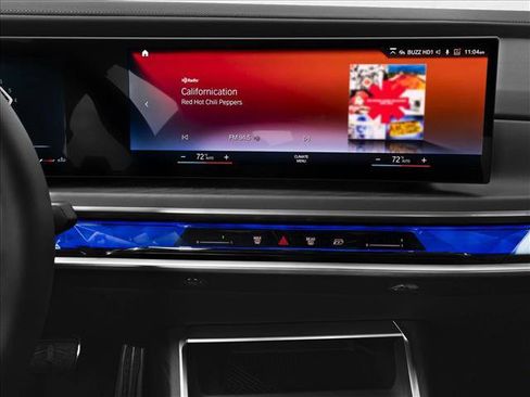 New 2026 BMW 740i xDrive w/ Premium Package image 7