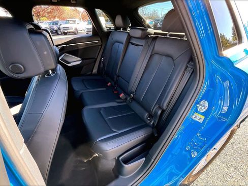 Used 2023 Audi Q3 2.0T Premium w/ Convenience Package image 20