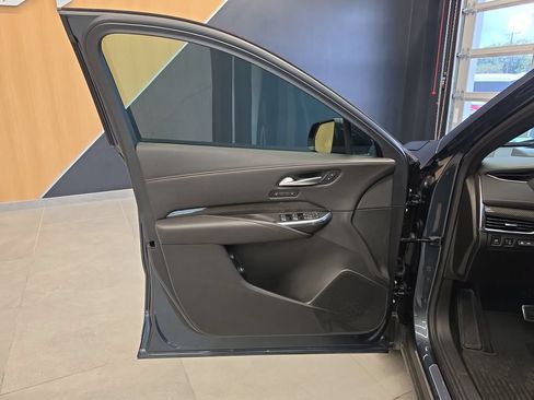 Used 2021 Cadillac XT4 Sport FWD image 15