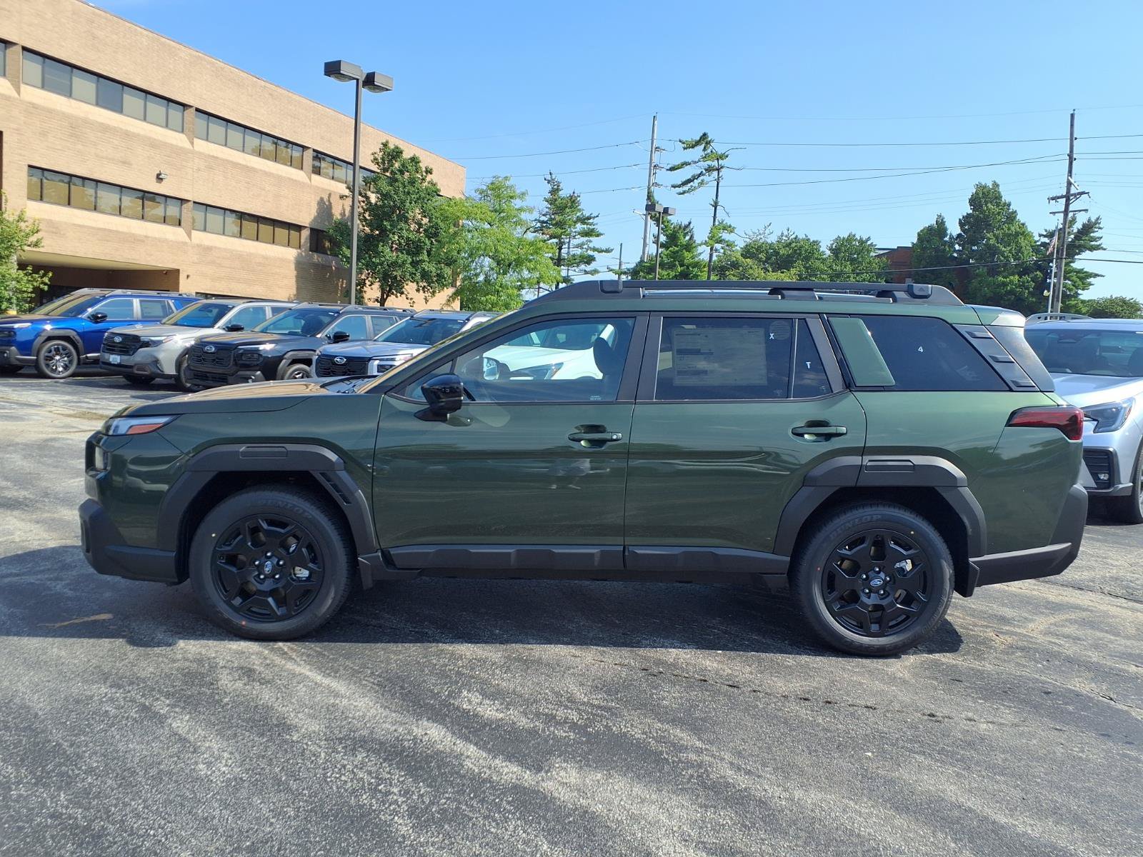 New 2026 Subaru Outback Limited AWD/4WD image 3