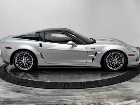 Used 2010 Chevrolet Corvette ZR1 w/ Preferred Equipment Group RWD image 24