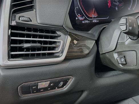 Certified 2023 BMW X6 xDrive40i w/ Executive Package image 10