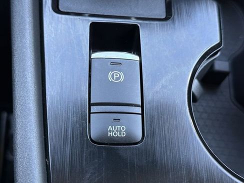 Certified 2023 Nissan Rogue S image 21