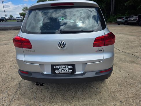 Used 2016 Volkswagen Tiguan S AWD/4WD image 6