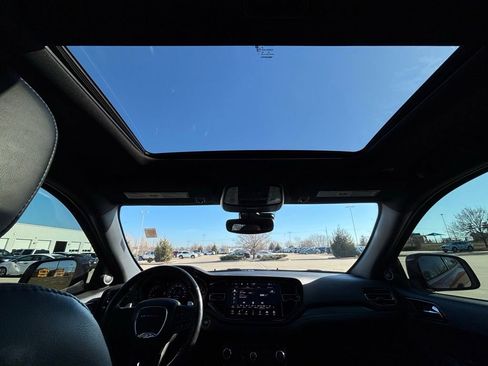 Used 2022 Dodge Durango GT image 16