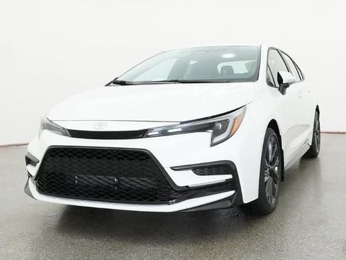 New 2026 Toyota Corolla SE image 33