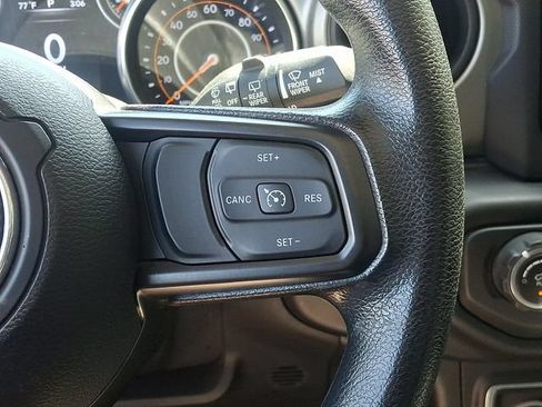 Used 2021 Jeep Wrangler Unlimited Sport AWD/4WD image 26