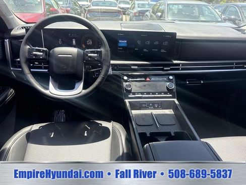Used 2026 Hyundai Santa Fe SEL AWD/4WD image 14